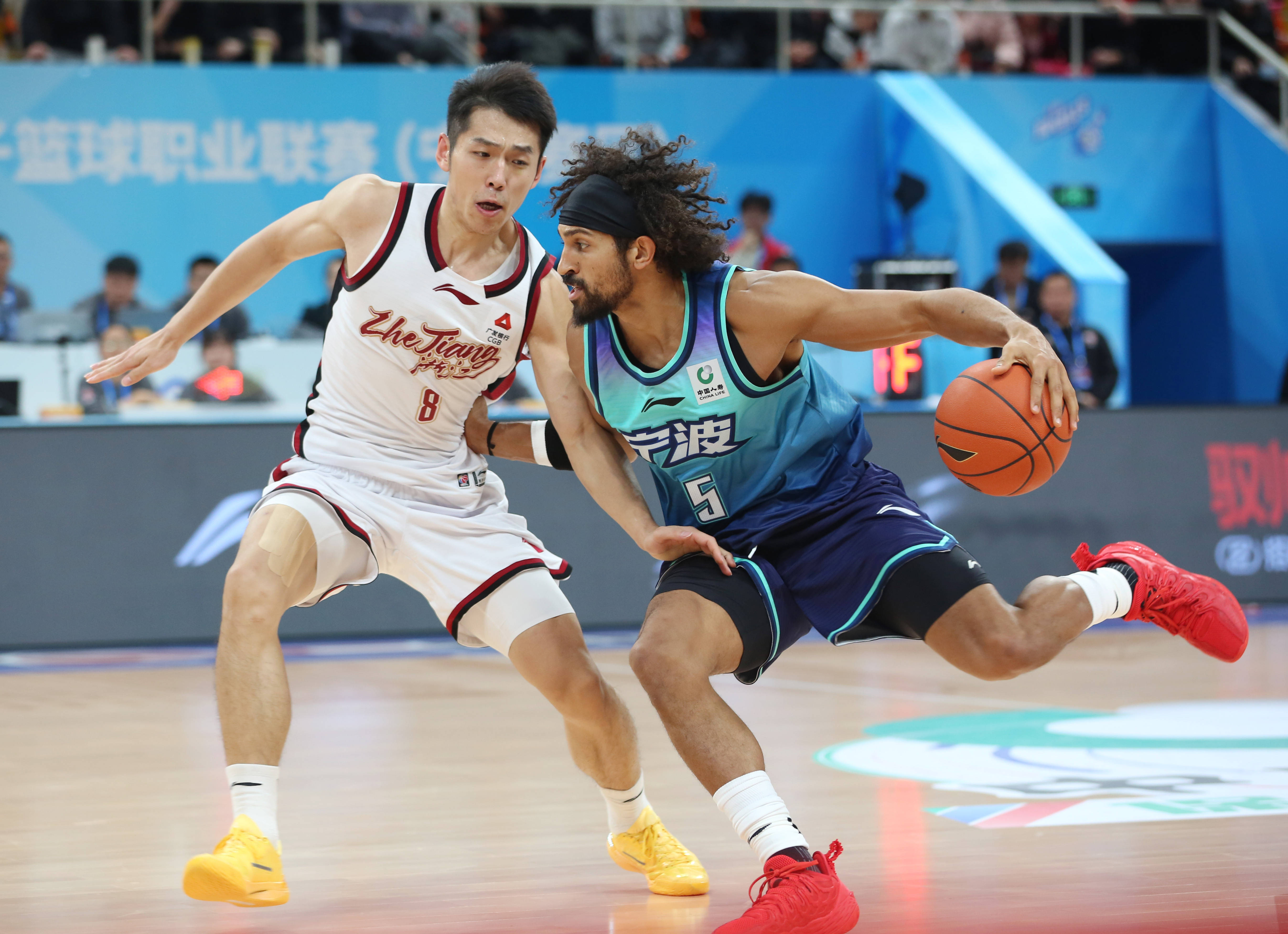 九游体育下载关于离谱!赛后浙江队备战CBA季后赛窗口期深圳男篮临场应变,阿森纳围绕NBA常规赛豪取连胜的信息